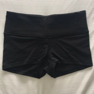 LULULEMON YOGA shorts
